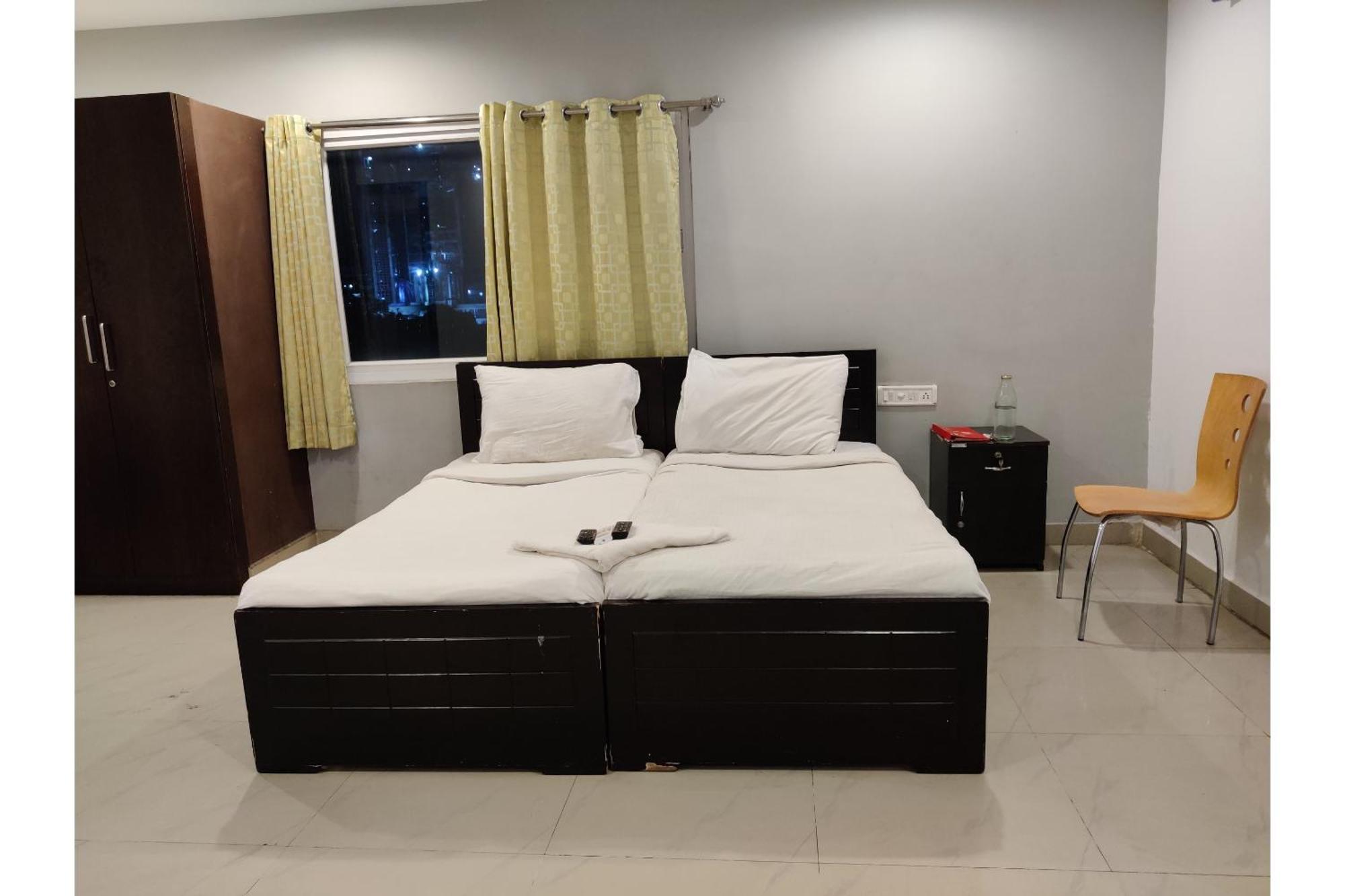 Collection O Jubilee Banjara Suites Hyderabad Exteriör bild